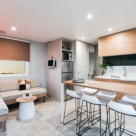 Marino Mobilhomes مكان تخييم غريمو