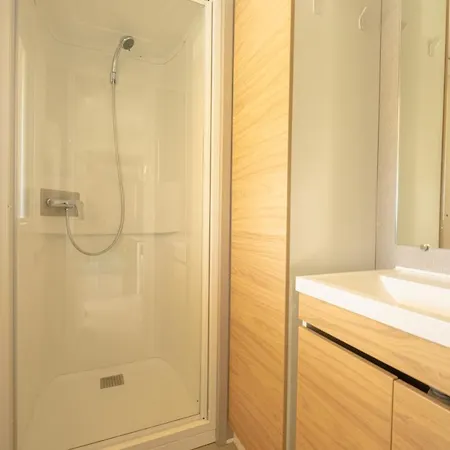 Marino Mobilhomes مكان تخييم 3*