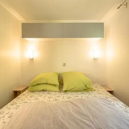 Marino Mobilhomes مكان تخييم